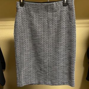 ELLE Pencil Skirt